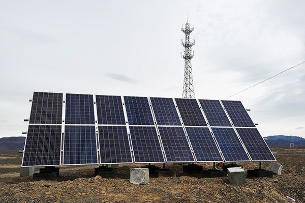 Базовая сотовая станция на солнечных батареях (базовая станция связи на солнечных батареях)