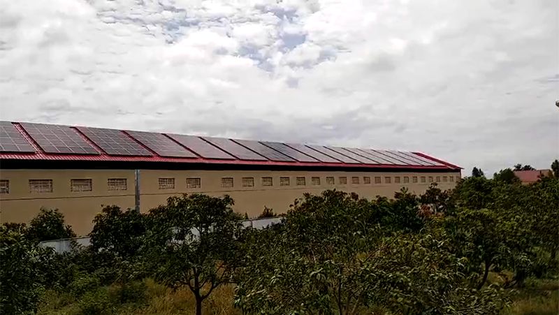 Солнечная система работающая в Камбодже